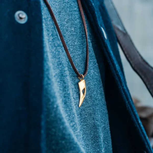 Lucleon Collier En Cuir à Pendentif Doré La Coupure 6