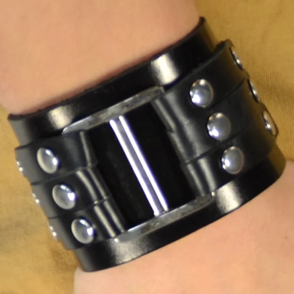 Collin Rowe Bracelet Noir à Passant 6