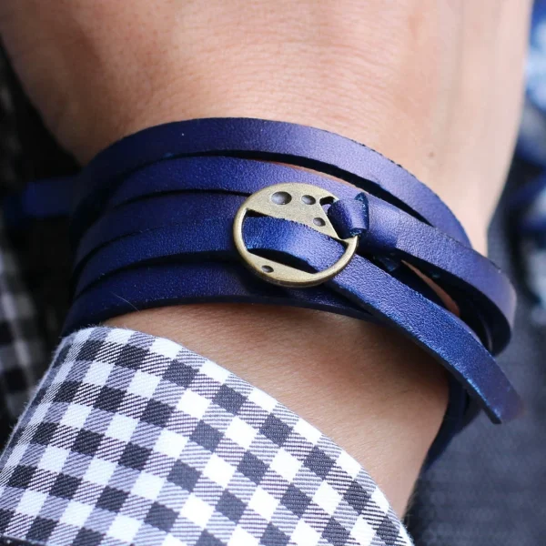 Collin Rowe Bracelet En Cuir Bleu Ajustable 6