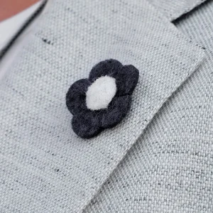 Warren Asher Pin’s à Fleur Blanche Et Marine 16