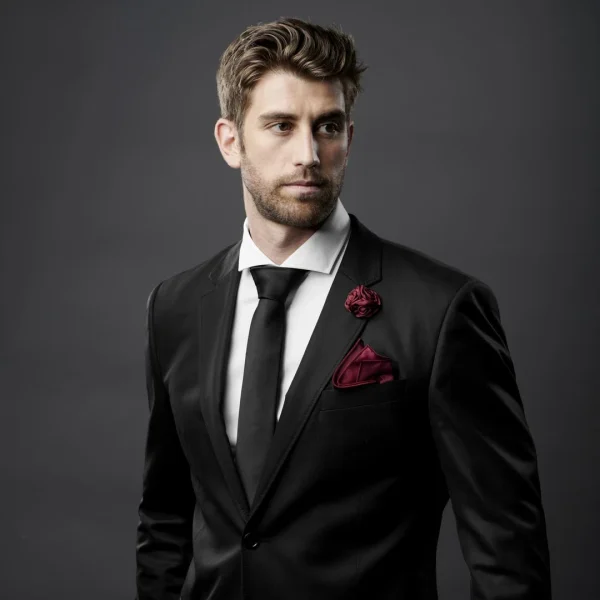Warren Asher Boutonnière à Fleur De Rose Bourgogne 6