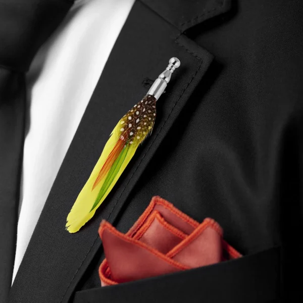 Warren Asher Épinglette « La Plume » Jaune 7