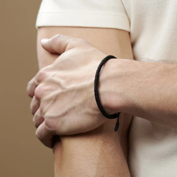 Waykins Bracelet Noir Whit à Noeud De Chance 4