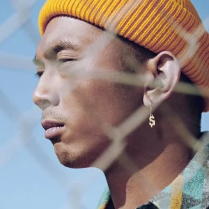 Otsu Fahrenheit | Boucle D’oreille Avec L’initiale S En Acier Doré 10