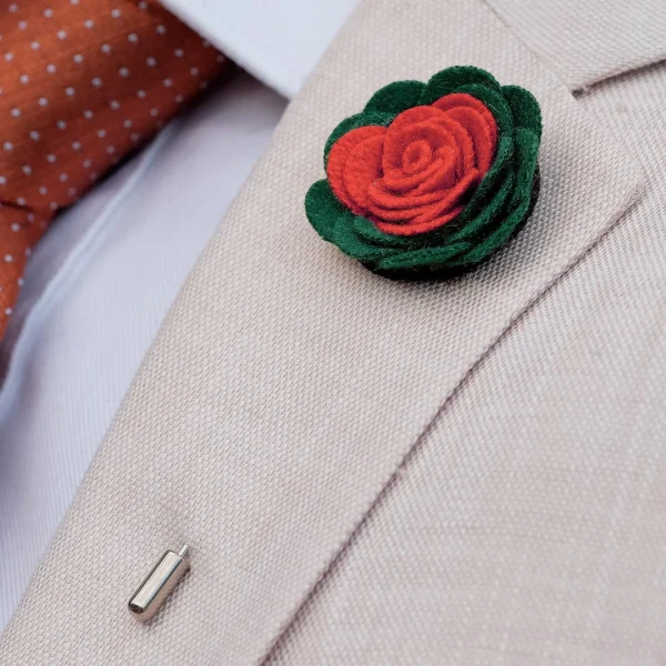 Warren Asher Boutonnière à Fleur Douce Vert Foncé Et Rouge 4