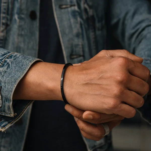 Lucleon Bracelet Manchette Noir à Profil étroit 4