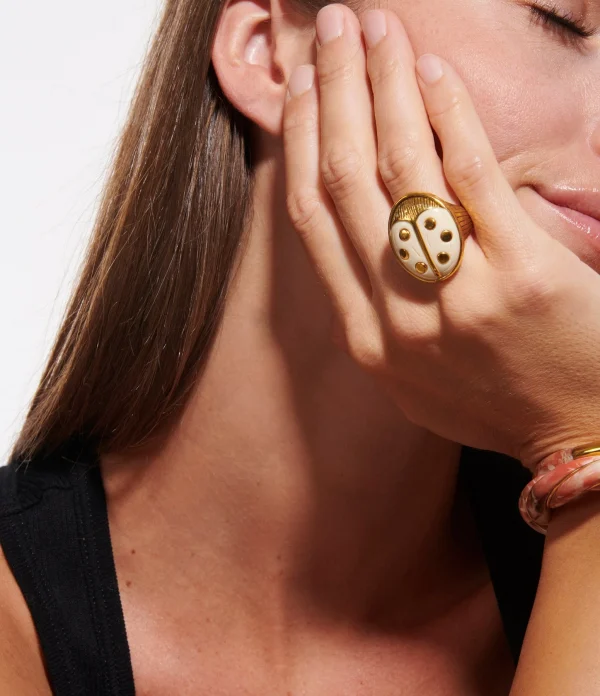 AURELIE BIDERMANN Bague Nawal Résine Ivoire 3